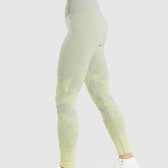 Gymshark Seamless Leggings - Picture 3 of 7